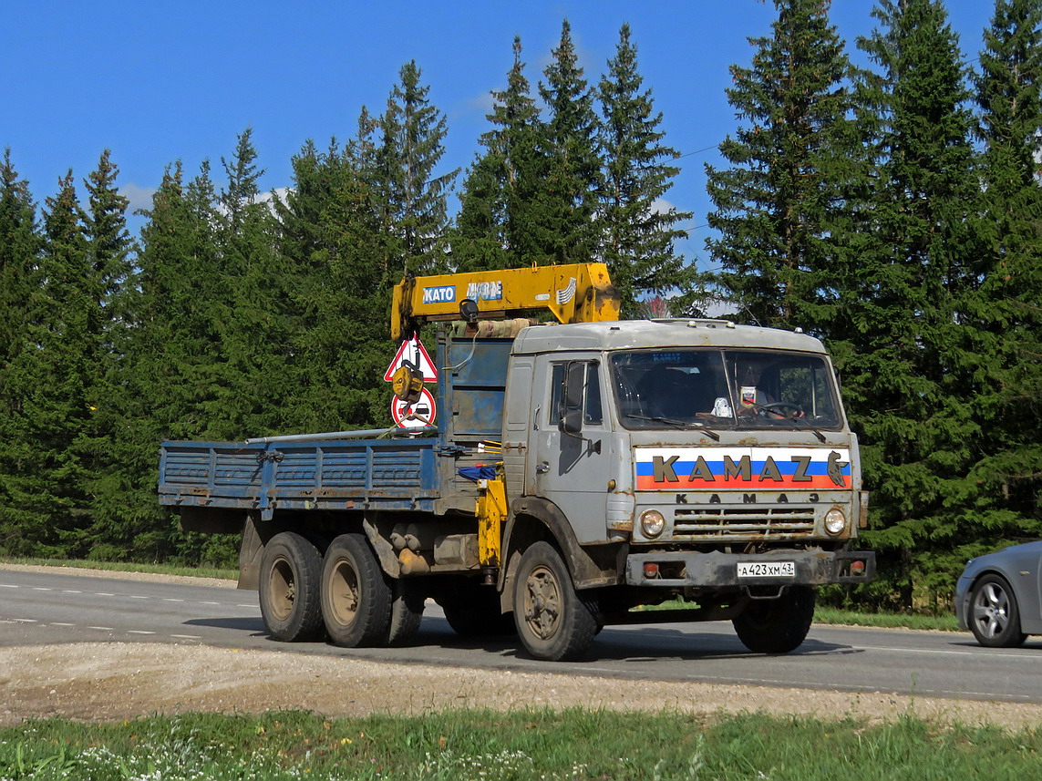 Кировская область, № А 423 ХМ 43 — КамАЗ-5320