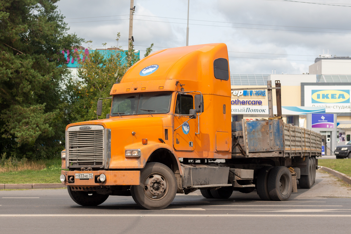 Тюменская область, № Т 833 НЕ 72 — Freightliner FLD 120 SD