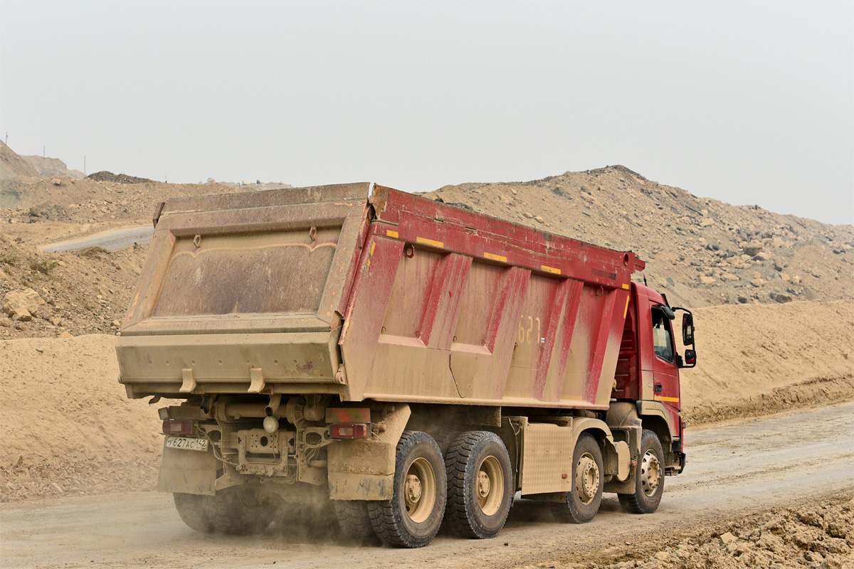 Кемеровская область, № У 627 АС 142 — Volvo ('2010) FMX.400 [X9P]