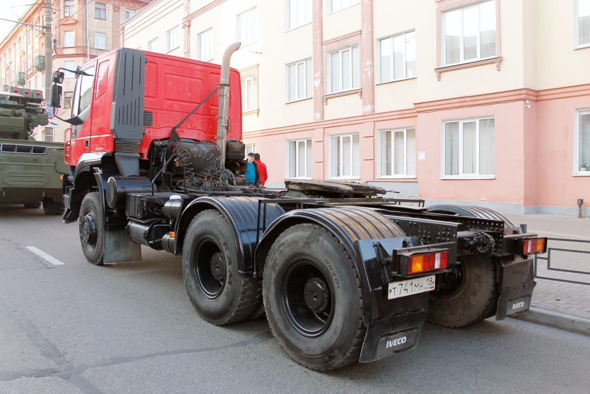 Удмуртия, № Т 741 МН 18 — IVECO-AMT Trakker ('2004)