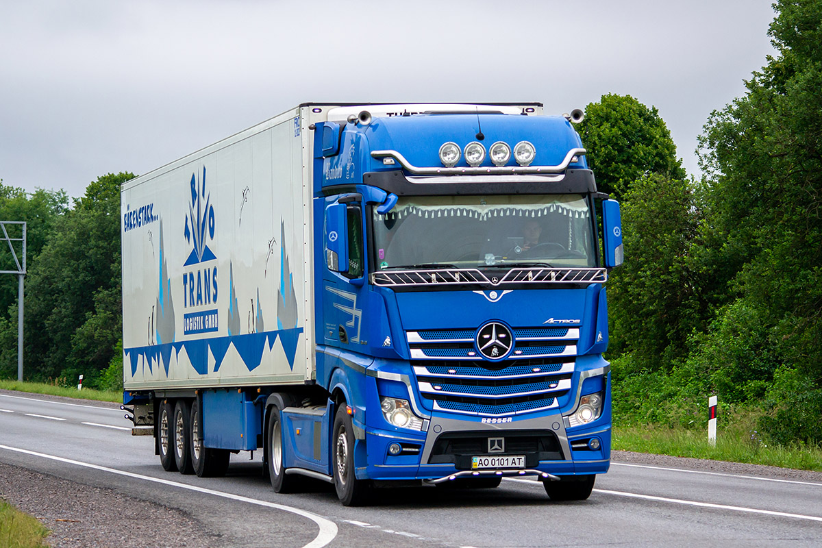 Закарпатская область, № АО 0101 АТ — Mercedes-Benz Actros ('2011) 1845