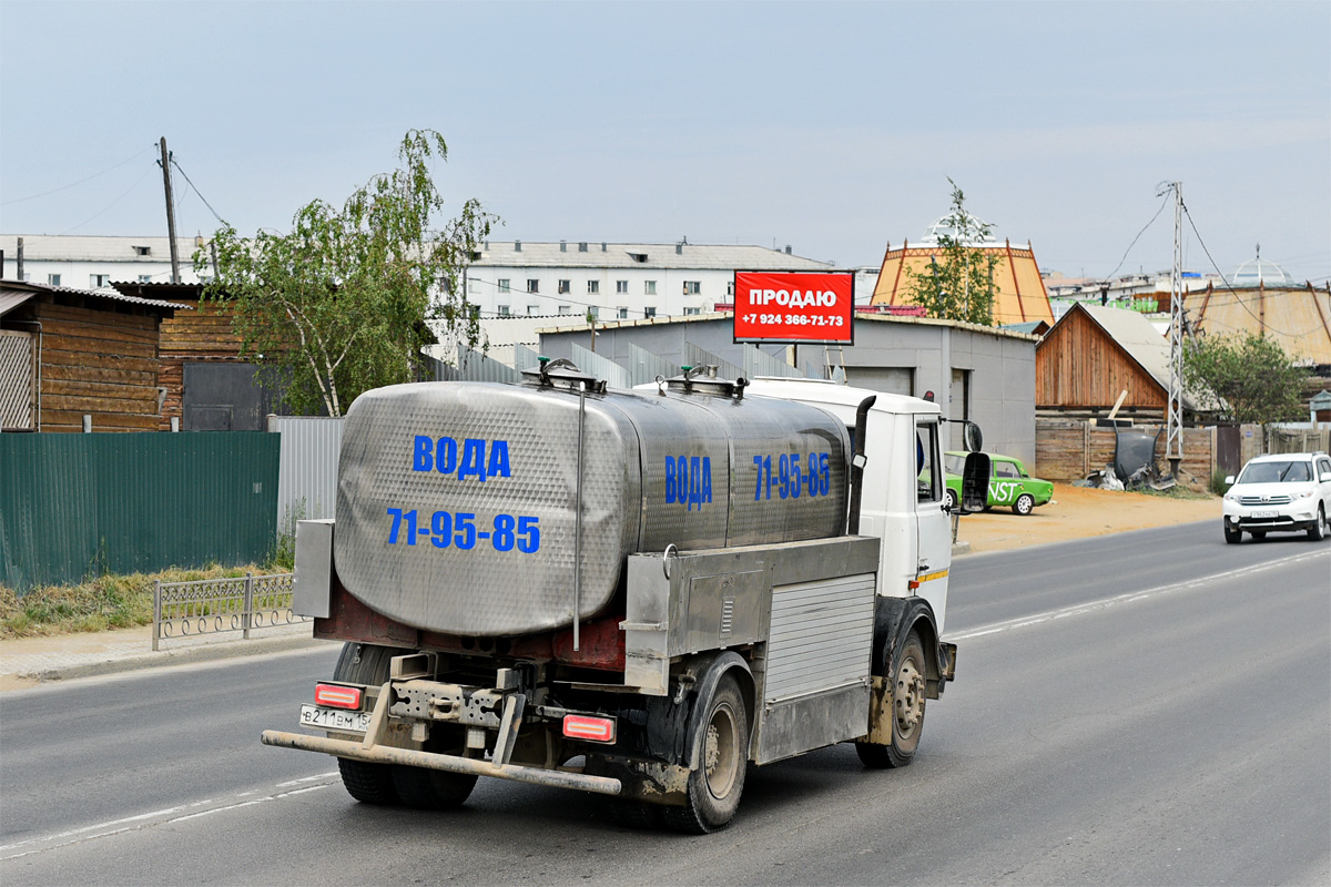 Саха (Якутия), № В 211 ВМ 154 — МАЗ-533702