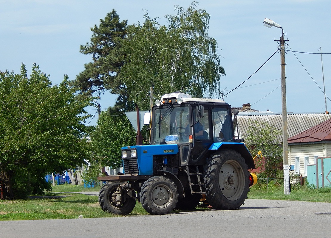 Белгородская область, № (31) Б/Н СТ 0128 — Беларус-82.1