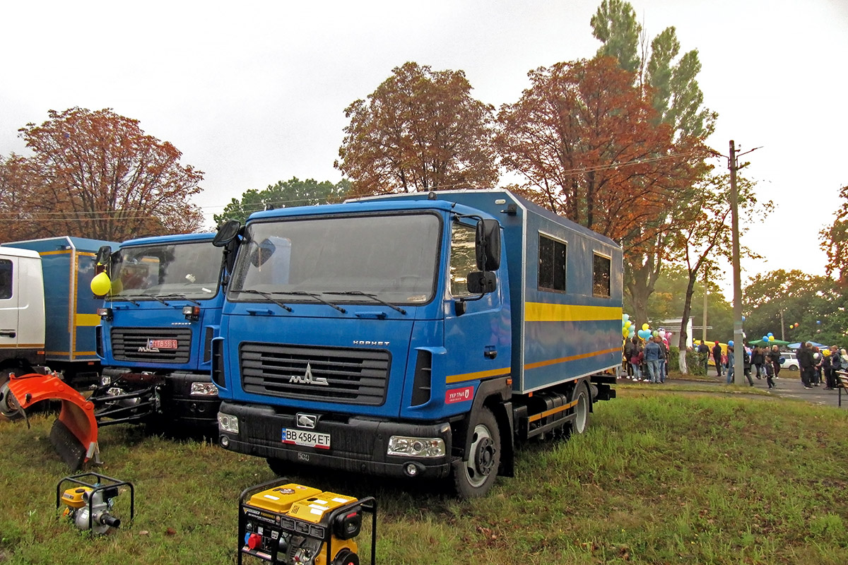 Луганская область, № ВВ 4584 ЕТ — МАЗ (общая модель)