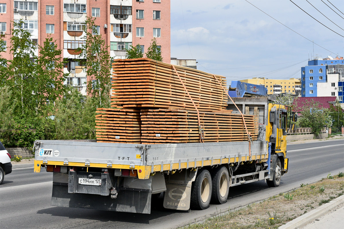 Саха (Якутия), № С 194 НК 125 — Hino Profia