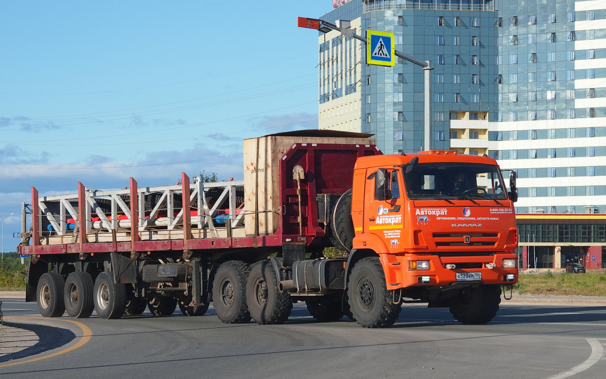 Ханты-Мансийский автоном.округ, № А 523 УР 186 — КамАЗ-43118-50