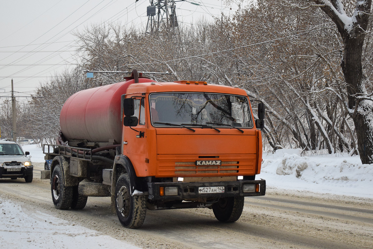 Алтайский край, № М 527 АН 142 — КамАЗ-43253-A3