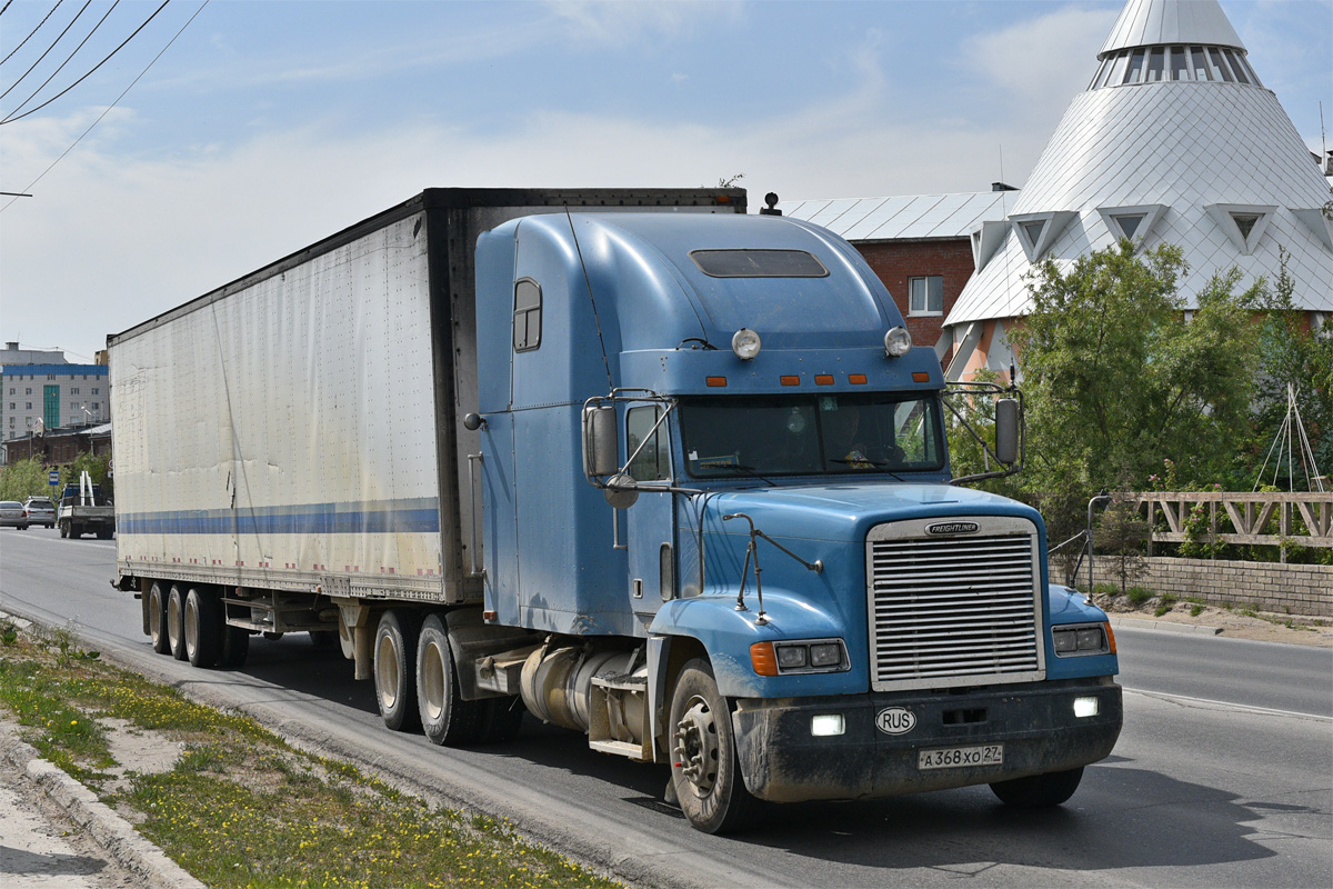 Хабаровский край, № А 368 ХО 27 — Freightliner FLD 120; Хабаровский край, № ХА 3318 27 — Alloy (общая модель) [1A1]