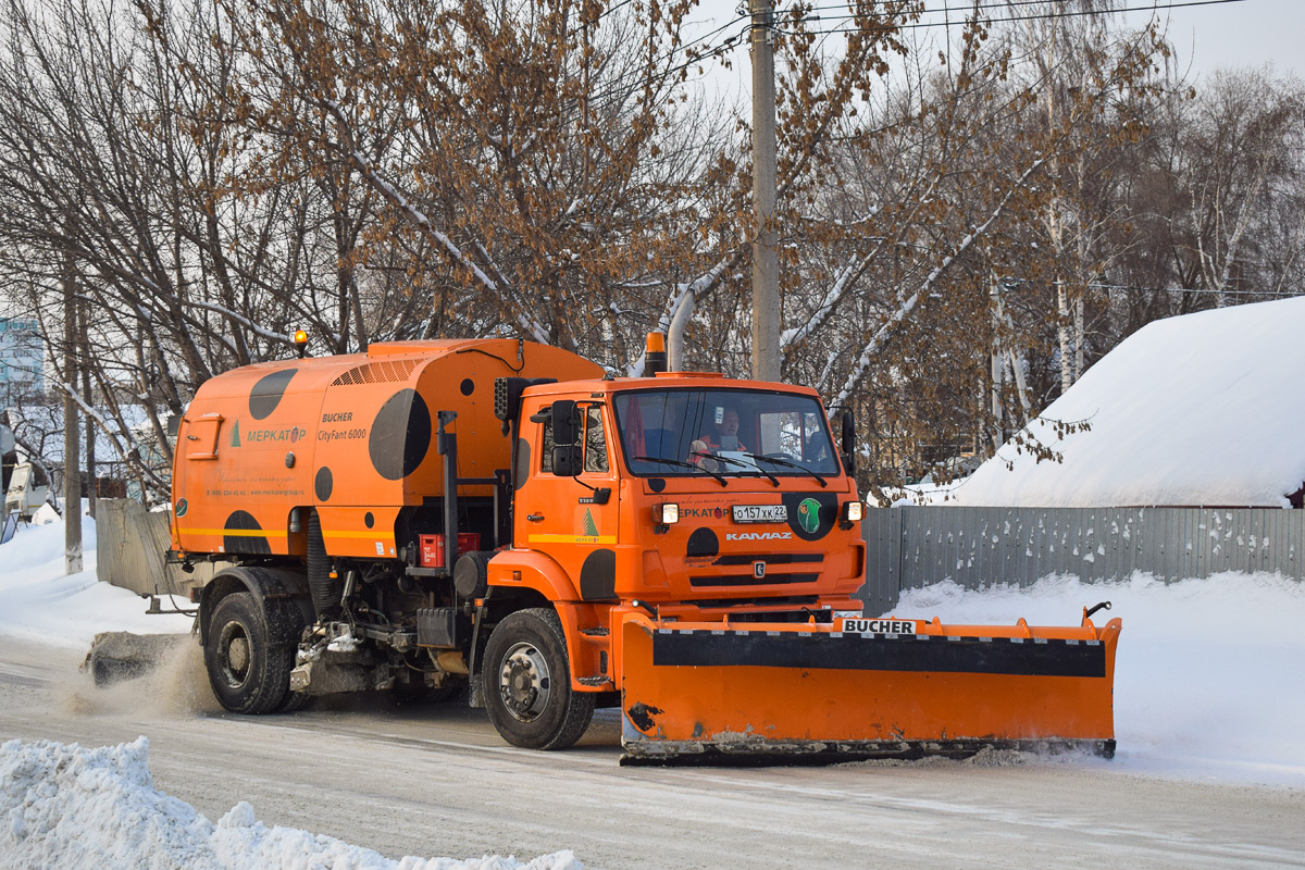 Алтайский край, № О 157 ХК 22 — КамАЗ-53605-L4