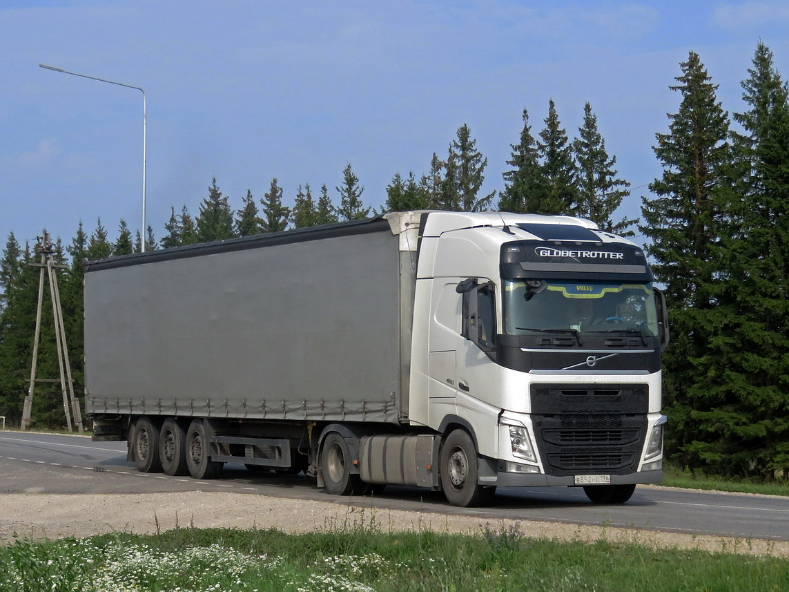 Свердловская область, № Е 892 НЕ 196 — Volvo ('2012) FH.460 [X9P]