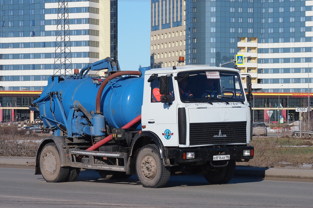 Ханты-Мансийский автоном.округ, № Е 816 АВ 186 — МАЗ-5337A2