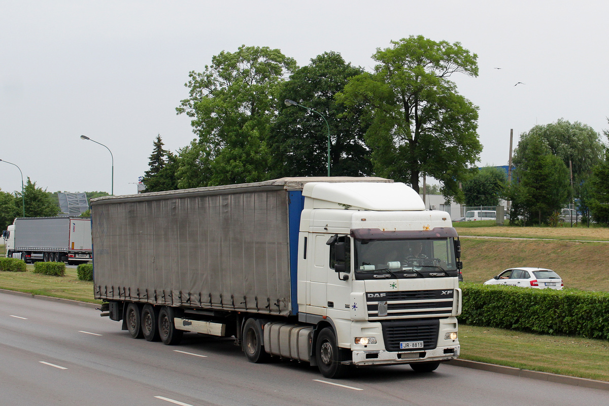 Латвия, № JR-8819 — DAF XF95 FT