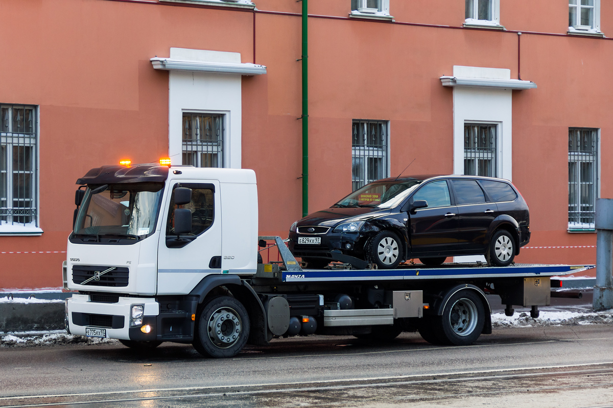 Москва, № Е 775 КХ 97 — Volvo ('2006) FE