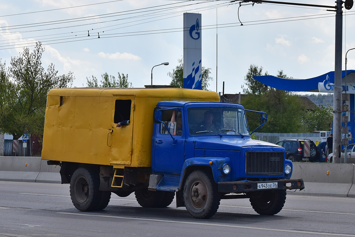 Волгоградская область, № А 943 ОЕ 34 — ГАЗ-3307