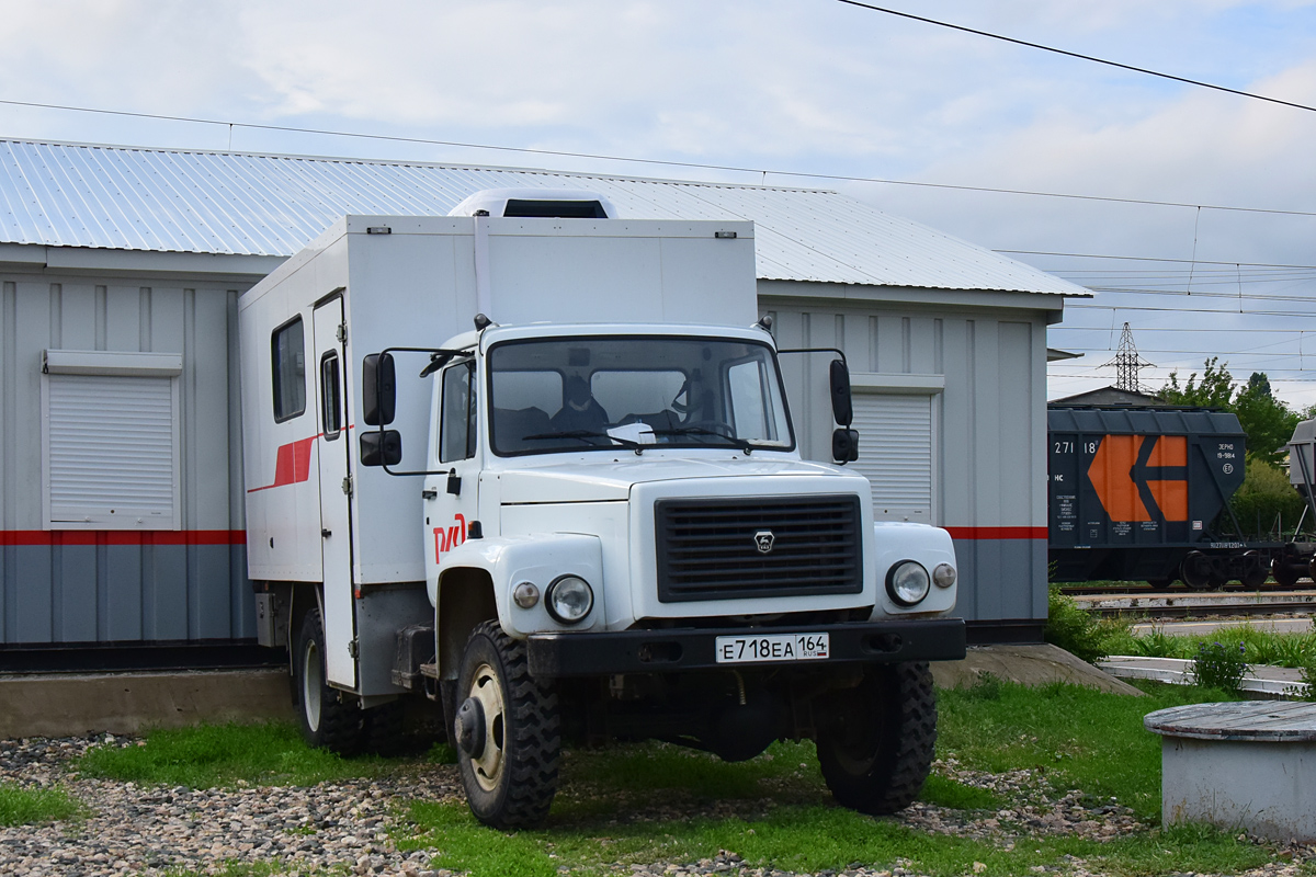 Волгоградская область, № Е 718 ЕА 164 — ГАЗ-33086 «Земляк»