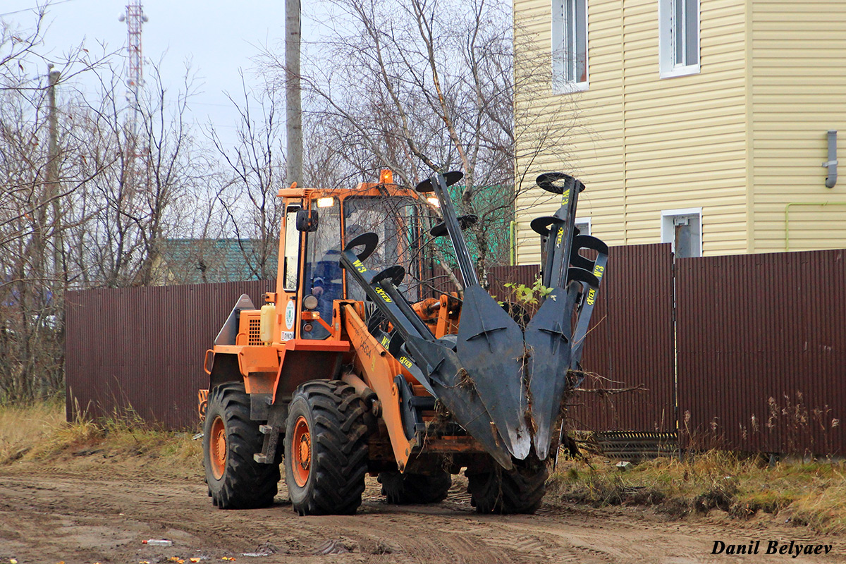 Ненецкий автономный округ, № 1082 ОО 83 — Амкодор-342С4