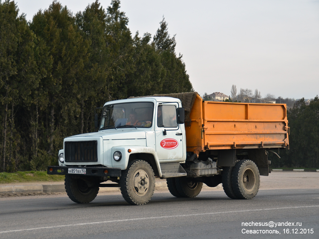 Севастополь, № А 851 ВХ 92 — ГАЗ-33072