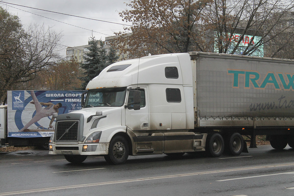 Новосибирская область, № С 019 НМ 154 — Volvo VNL780