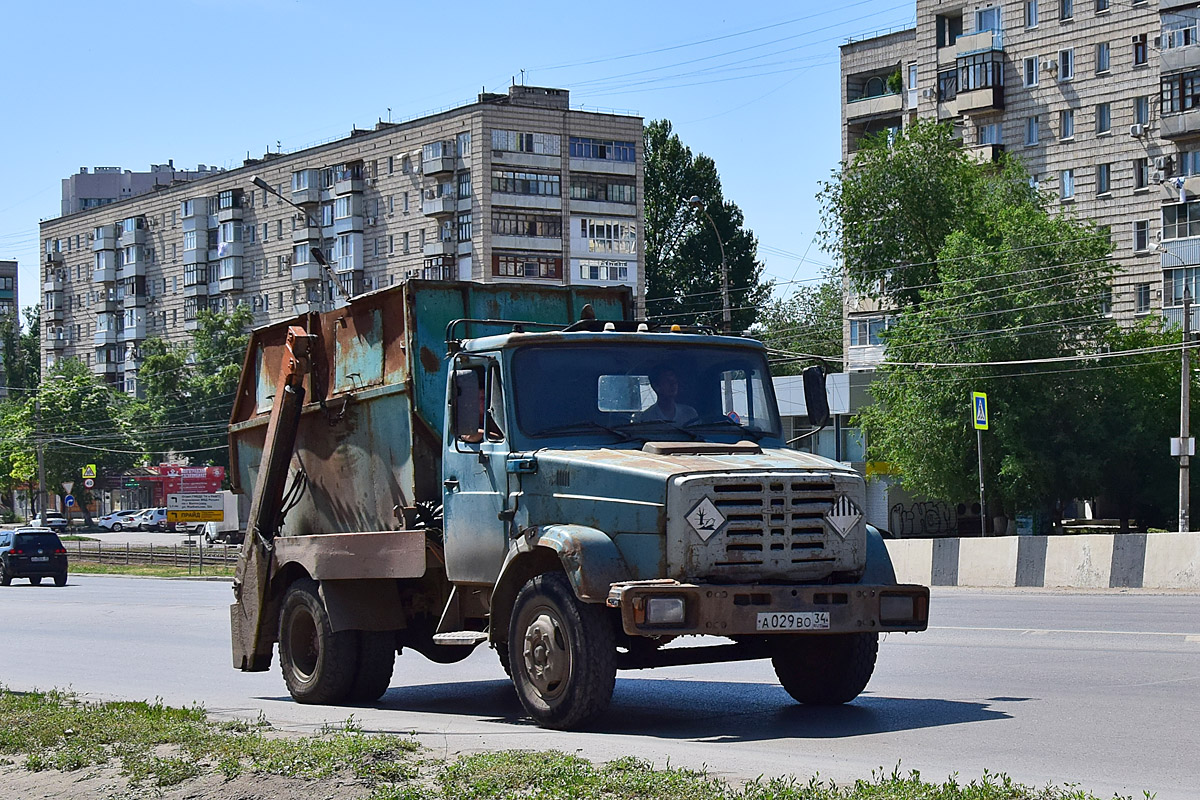 Волгоградская область, № А 029 ВО 34 — ЗИЛ-433362