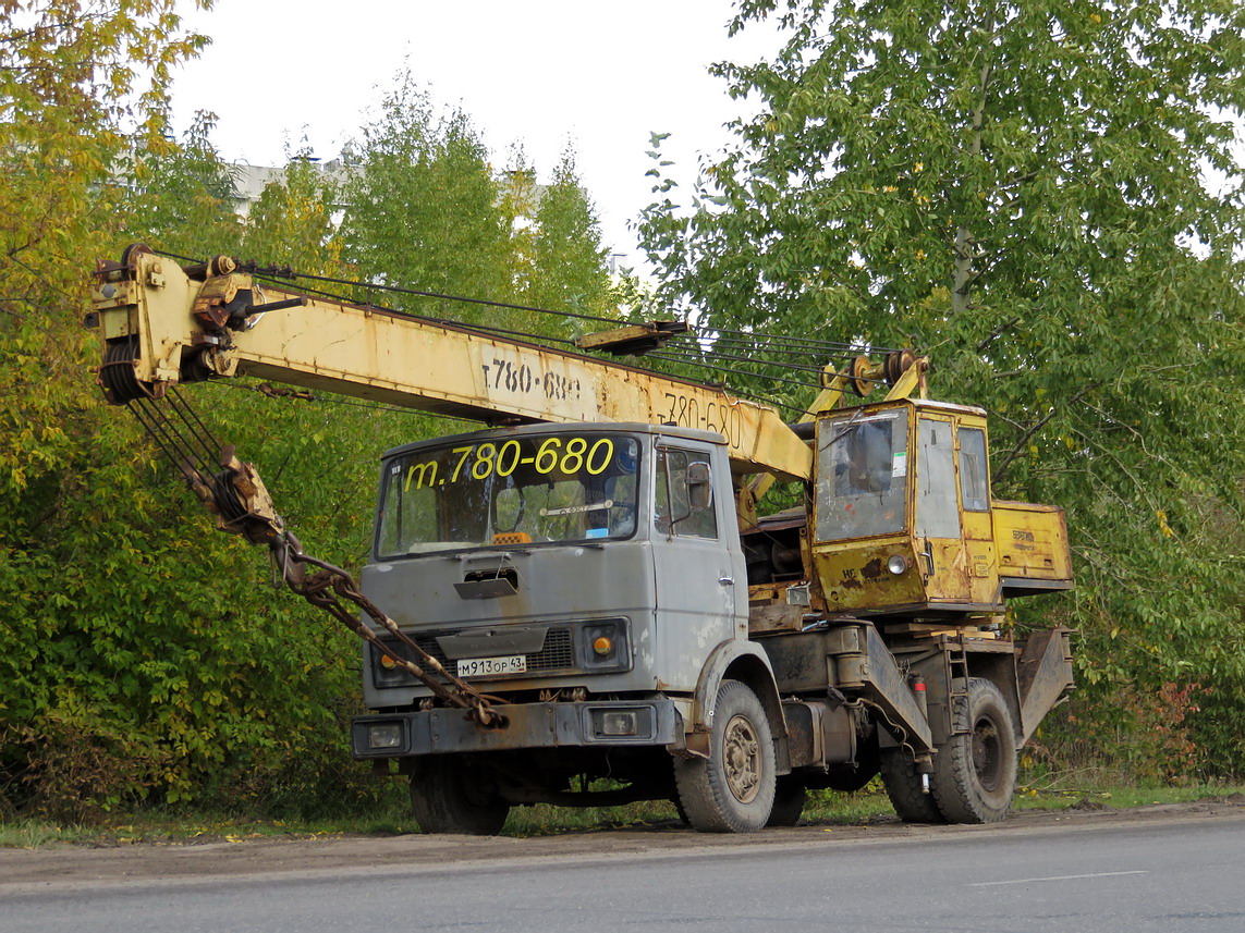 Кировская область, № М 913 ОР 43 — МАЗ-5337 [533700]