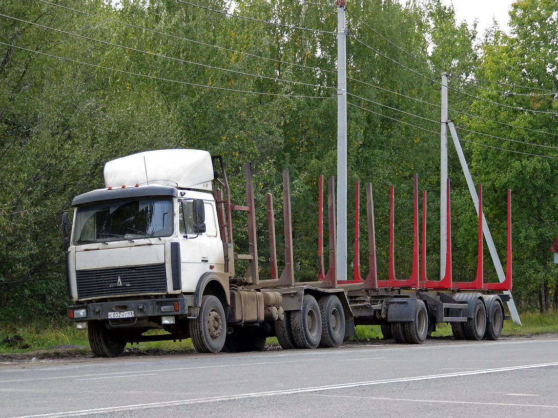 Кировская область, № С 002 НУ 43 — МАЗ-6303A8