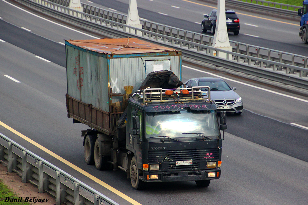 Ленинградская область, № Р 252 НУ 47 — Volvo FL12