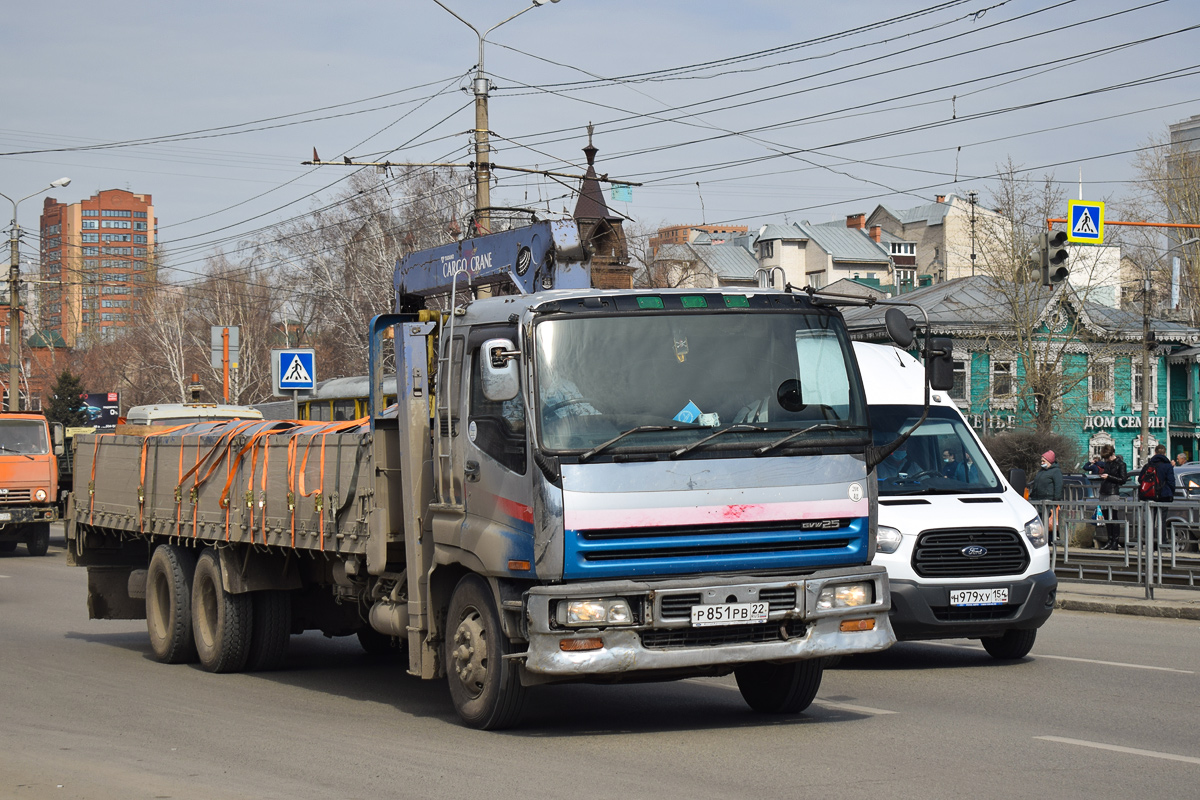 Алтайский край, № Р 851 РВ 22 — Isuzu Giga CYZ