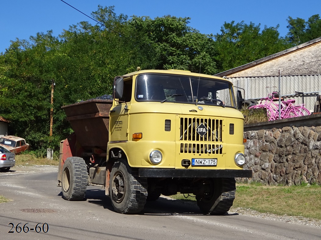 Венгрия, № NWZ-175 — IFA W50LA/K, LA/Z; Венгрия — Сбор винограда в Венгрии