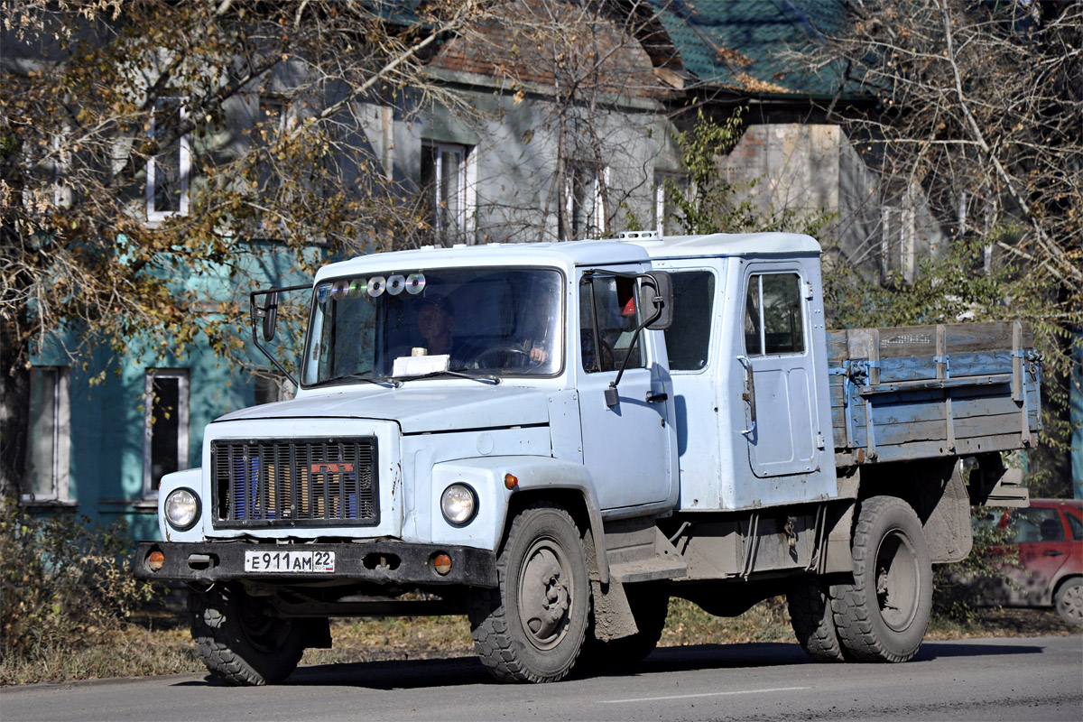 Алтайский край, № Е 911 АМ 22 — ГАЗ-3306