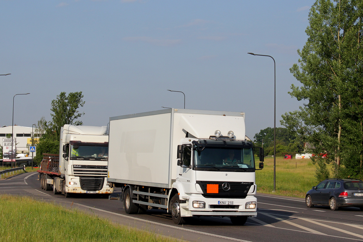 Литва, № KNU 210 — Mercedes-Benz Axor (общ.м)