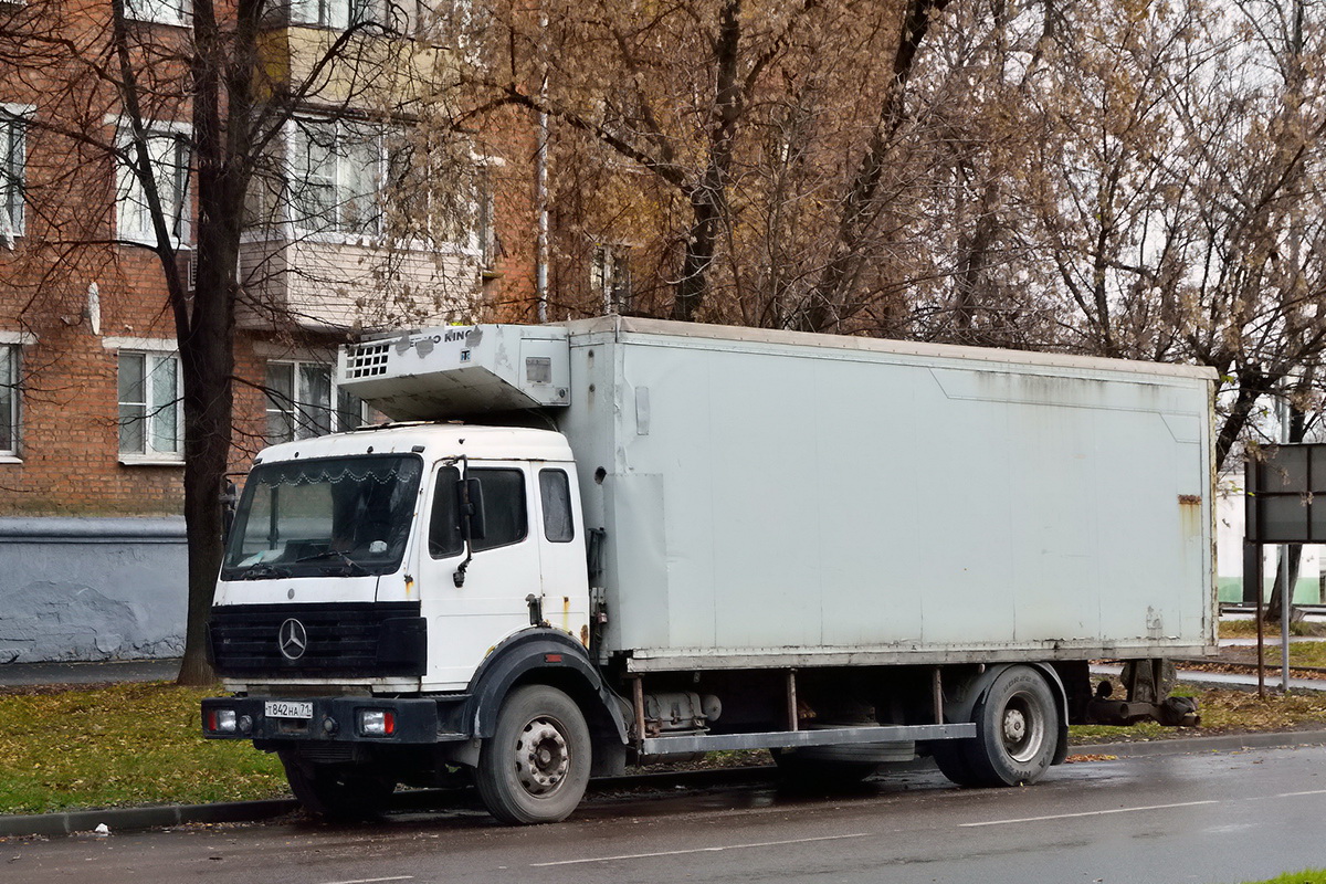 Тульская область, № Т 842 НА 71 — Mercedes-Benz SK 1824