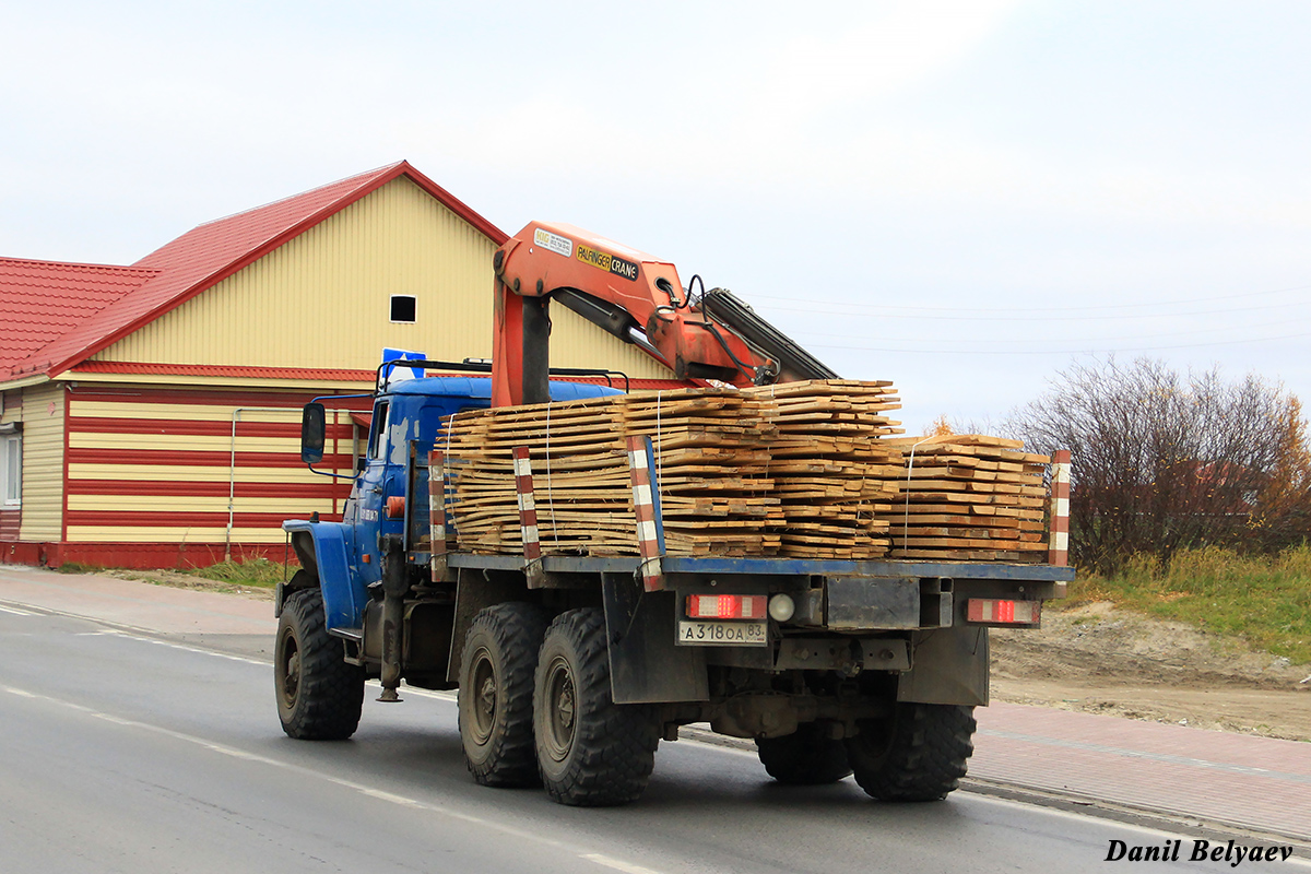 Ненецкий автономный округ, № А 318 ОА 83 — Урал-4320-40