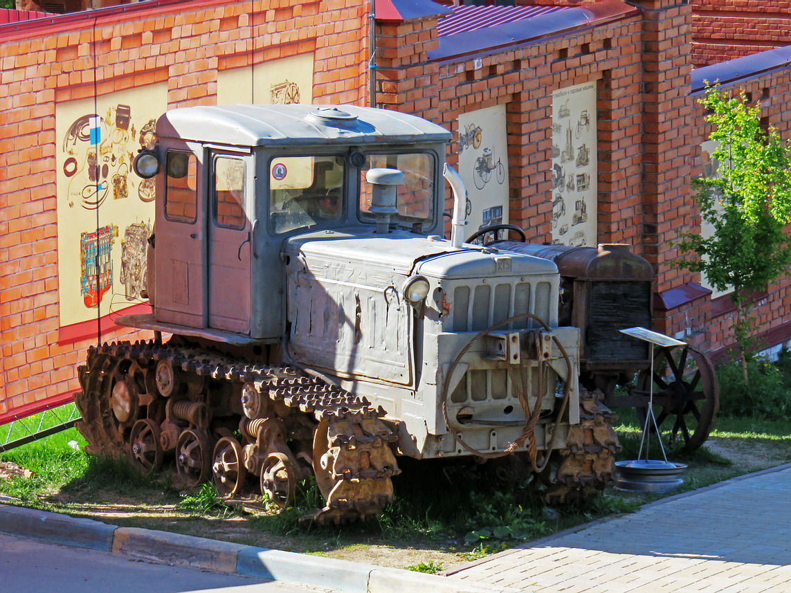 Нижегородская область, № (52) Б/Н СТ 0009 — Т-74 (ХТЗ)