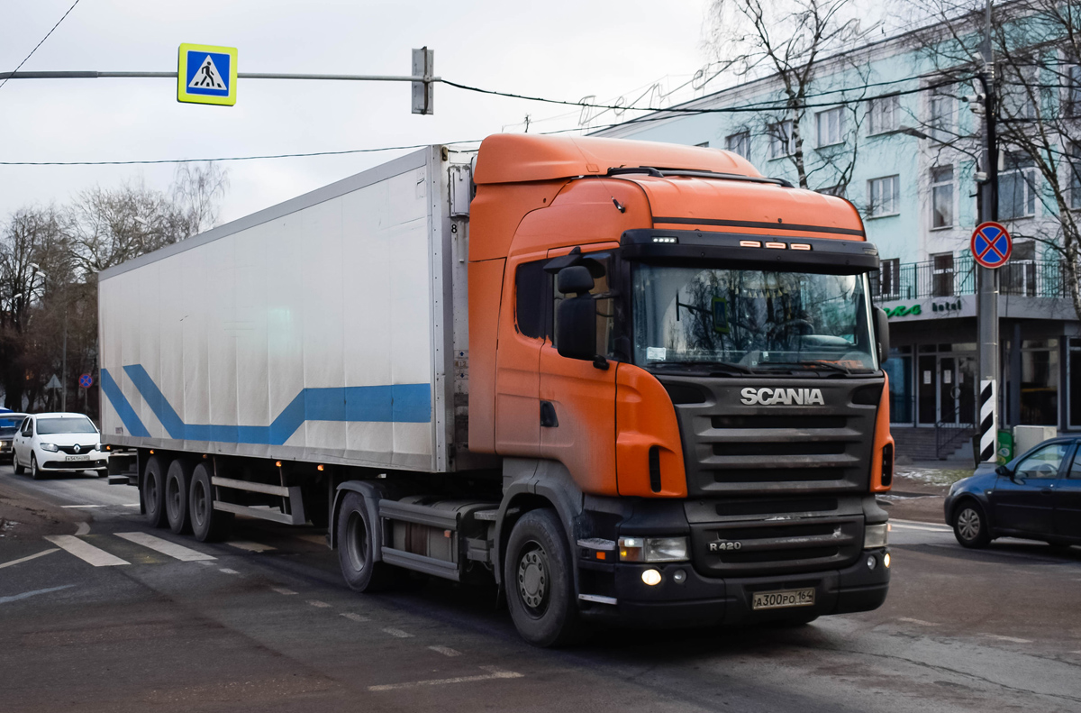 Саратовская область, № А 300 РО 164 — Scania ('2004) R420