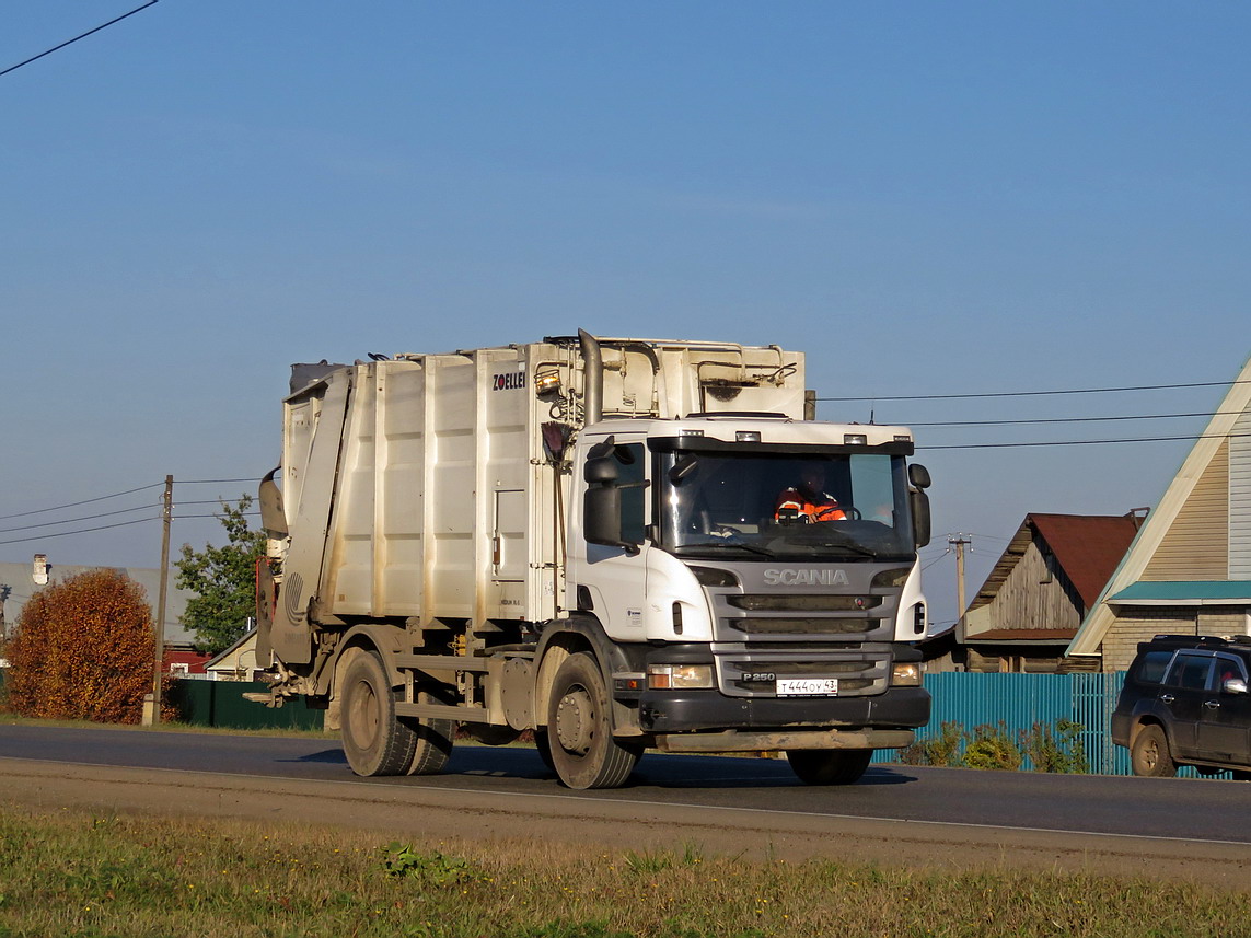 Кировская область, № Т 444 ОУ 43 — Scania ('2011) P250