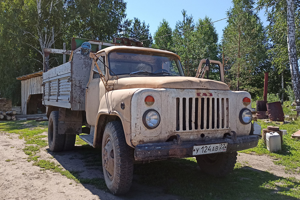 Алтайский край, № У 124 АВ 22 — ГАЗ-52-04