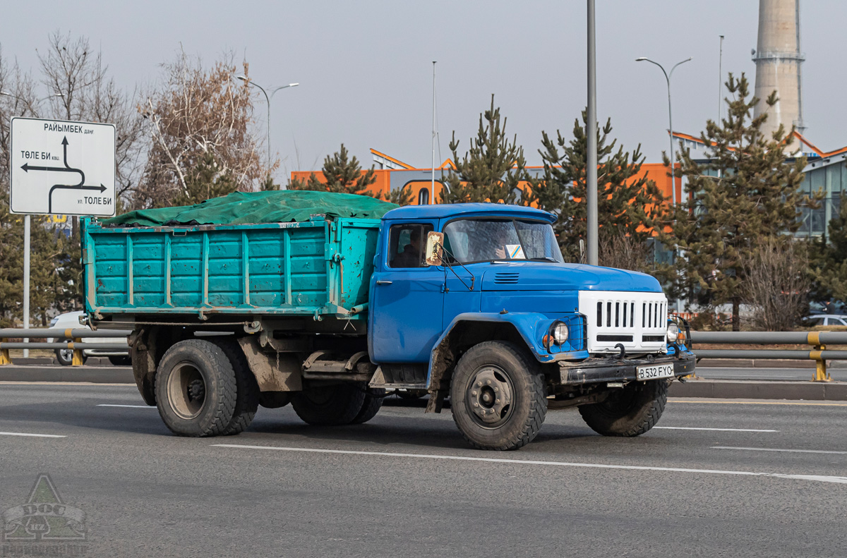 Алматинская область, № B 532 FYO — ЗИЛ-495710