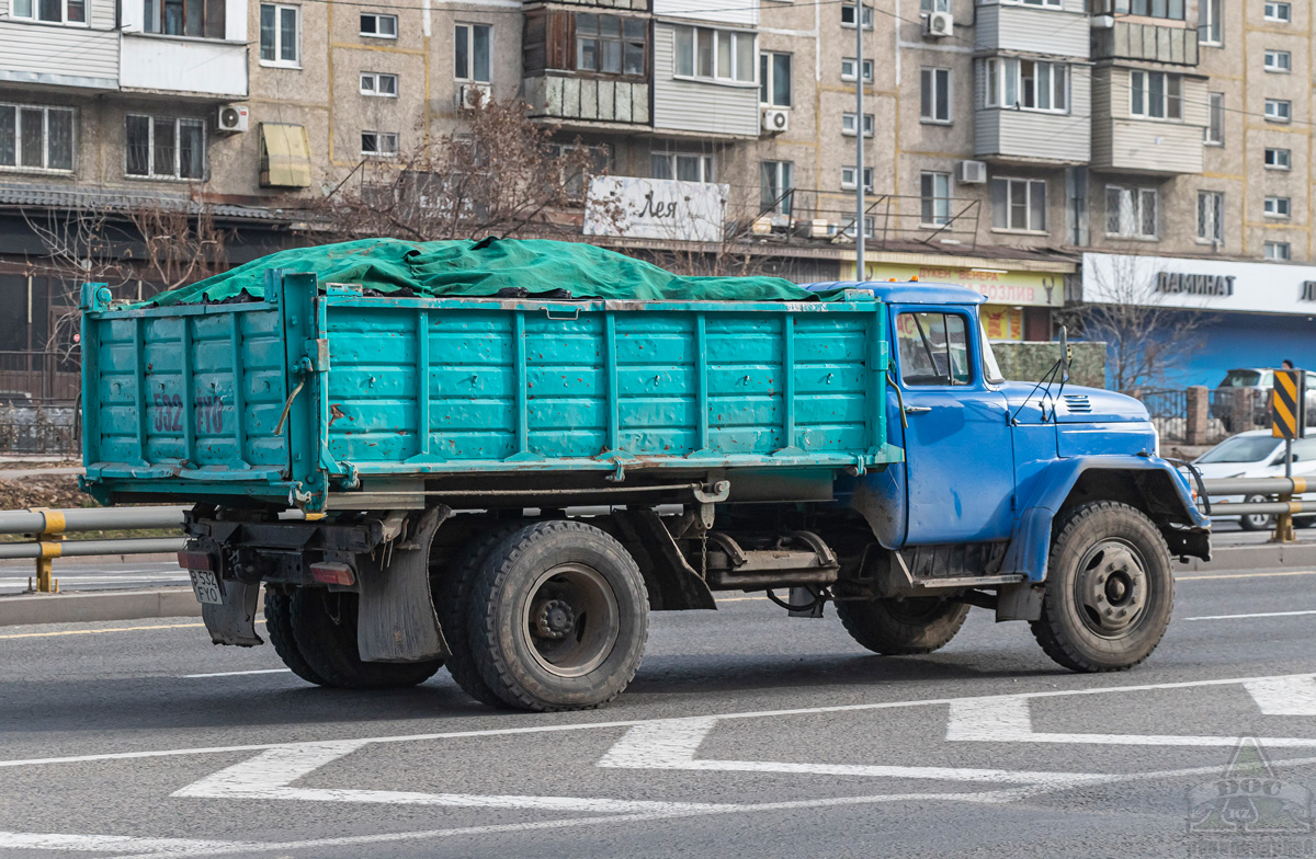 Алматинская область, № B 532 FYO — ЗИЛ-495710