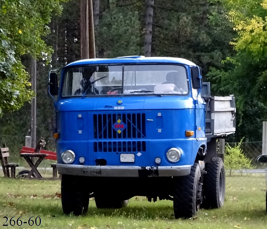 Венгрия, № YFW-056 — IFA W50LA/K, LA/Z