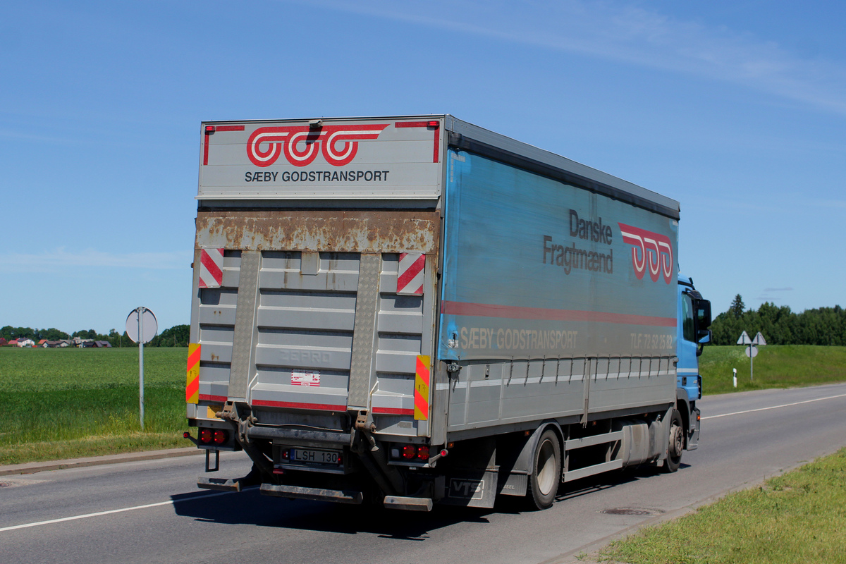 Литва, № LSH 130 — Mercedes-Benz Actros ('2003) 1832