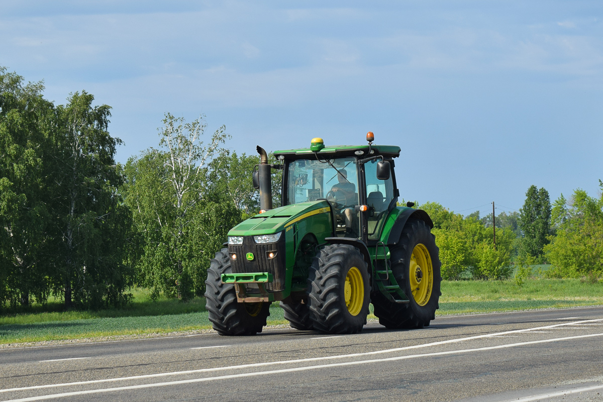 Алтайский край, № 8412 АУ 22 — John Deere 8335R