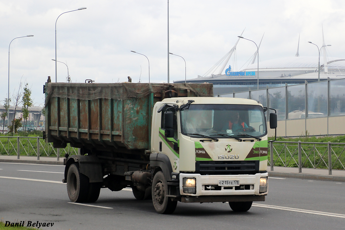 Санкт-Петербург, № С 215 ТЕ 178 — Isuzu (общая модель)