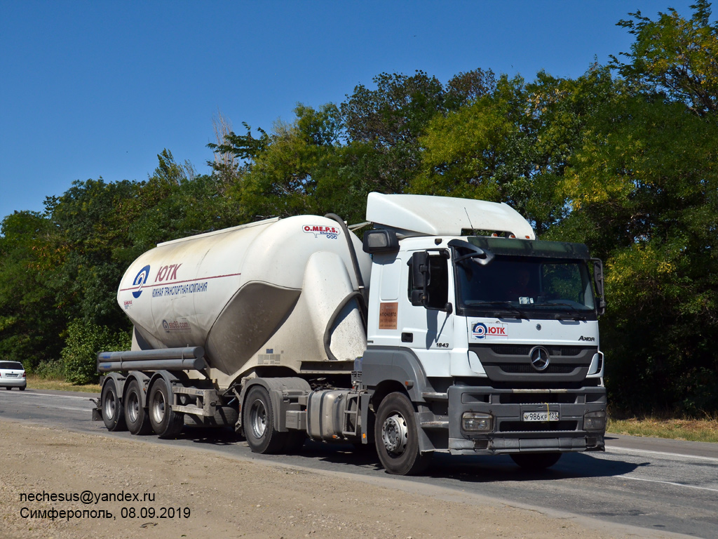 Краснодарский край, № У 986 КР 123 — Mercedes-Benz Axor 1843