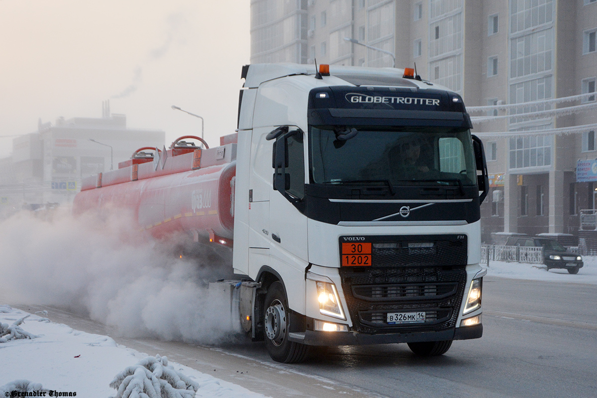 Саха (Якутия), № В 326 МК 14 — Volvo ('2012) FH.420