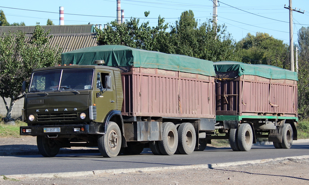 Одесская область, № ВН 0537 ІЕ — КамАЗ-5320