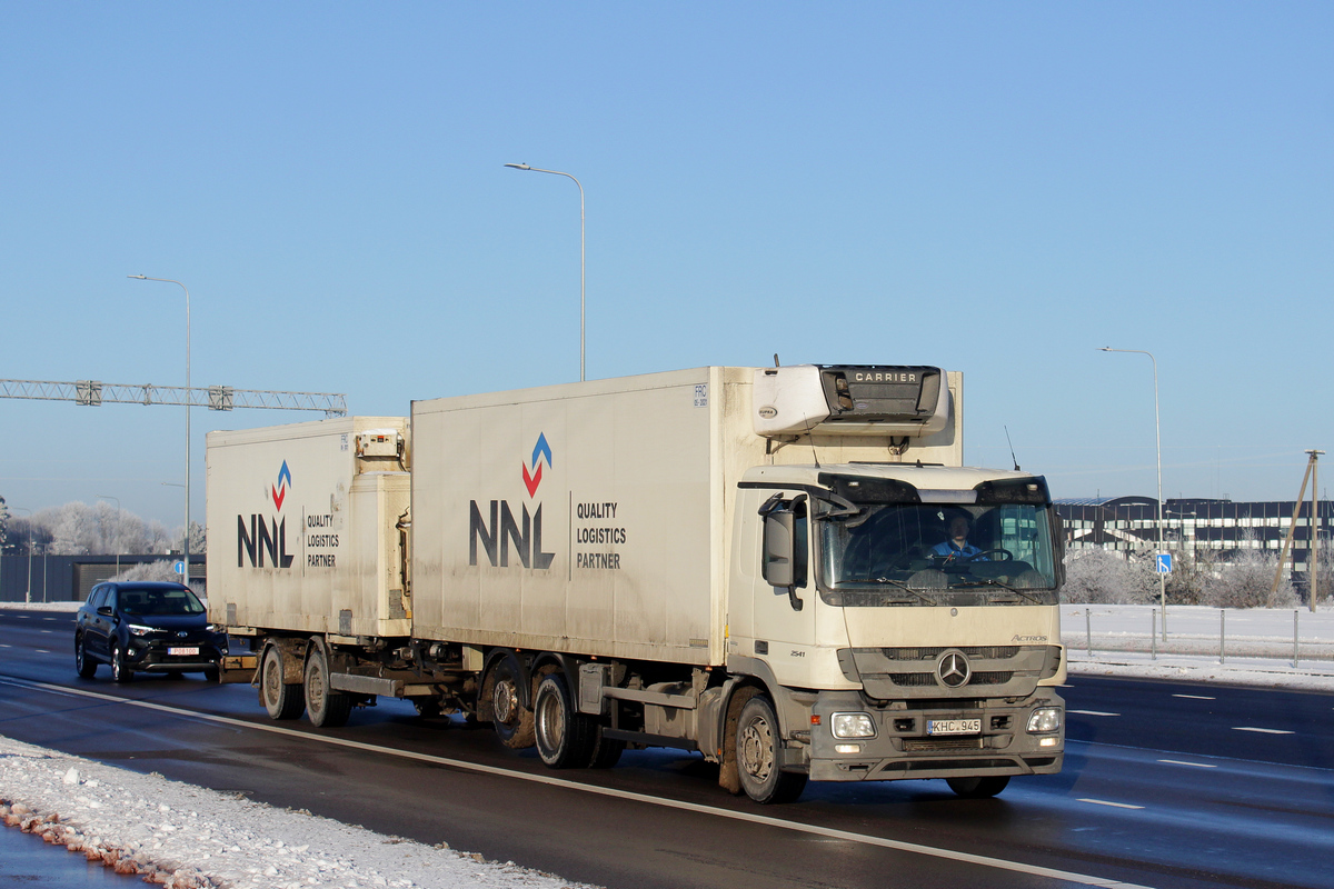 Литва, № KHC 945 — Mercedes-Benz Actros ('2009) 2541