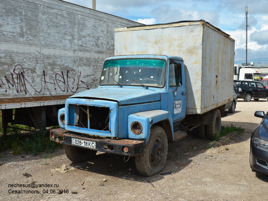 Севастополь, № 028-18 КС — ГАЗ-3307