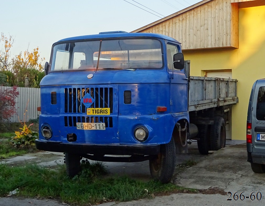 Венгрия, № BHD-111 — IFA W50L/SP