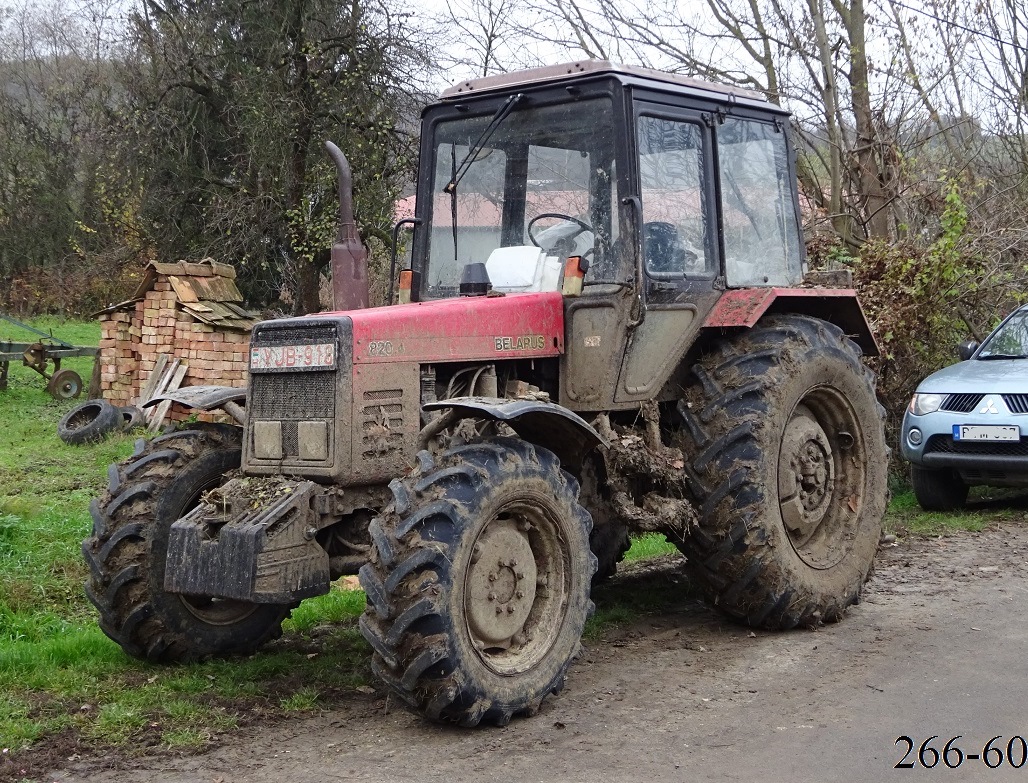 Венгрия, № YJB-918 — Беларус-820.2