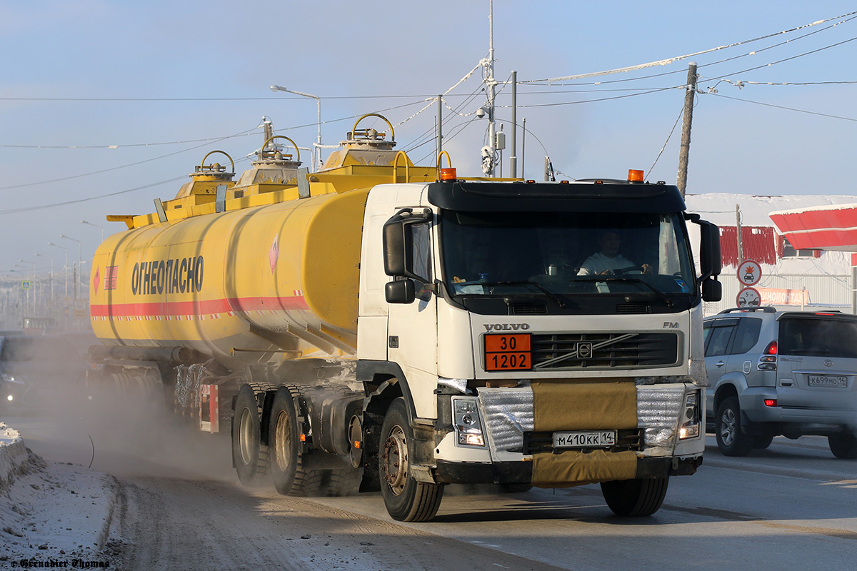 Саха (Якутия), № М 410 КК 14 — Volvo ('2002) FM-Series